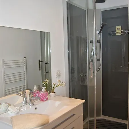 La Belle Lavande, D Bed & Breakfast