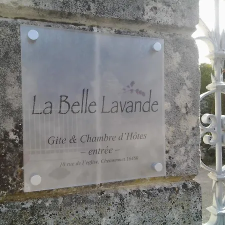 La Belle Lavande, D לינה וארוחת בוקר