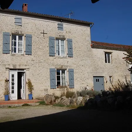 La Belle Lavande, D לינה וארוחת בוקר