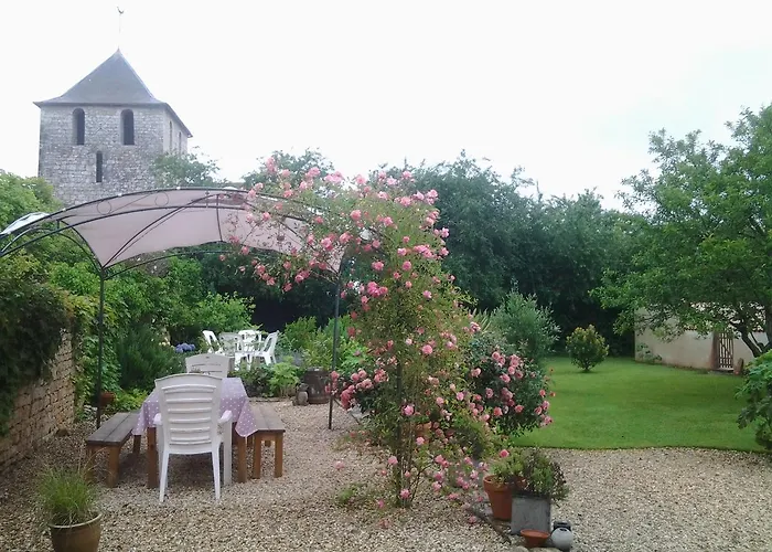 فندق مبيت وإفطار La Belle Lavande, D Chenommet